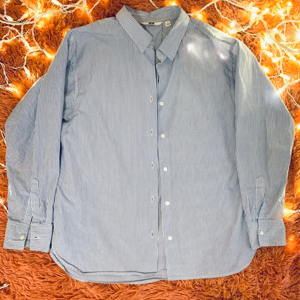 UNIQLO Striped Curved Hem Blouse